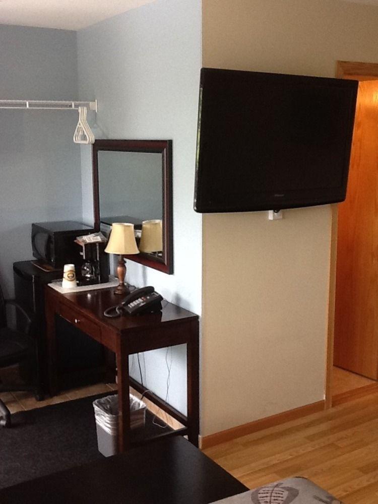 Selah Motel Kenora Bagian luar foto